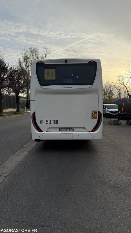 IVECO CROSSWAY CAR SCOLAIRE - 103 000 km - 2015 - Autobus: foto 5 IVECO CROSSWAY CAR SCOLAIRE - 103 000 km - 2015 - Autobus: foto 5