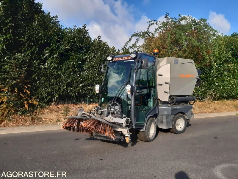 BALAYEUSE DE VOIRIE - HOLDER X45 - 2018 - 1500 HEURES - Makinë fshirëse për rrugët: foto 2 BALAYEUSE DE VOIRIE - HOLDER X45 - 2018 - 1500 HEURES - Makinë fshirëse për rrugët: foto 2