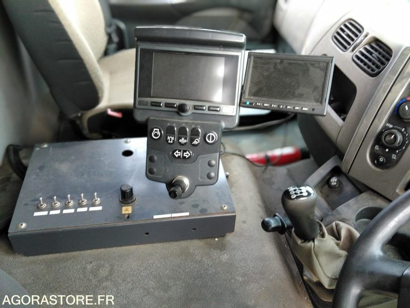 BALAYEUSE DM-075-AD - Makinë fshirëse për rrugët: foto 2 BALAYEUSE DM-075-AD - Makinë fshirëse për rrugët: foto 2