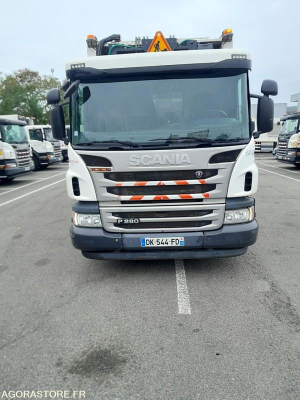 BOM 19T SCANIA GNC NON ROULANT (6045-66ICAM571X) - Kamion mbeturinash: foto 2 BOM 19T SCANIA GNC NON ROULANT (6045-66ICAM571X) - Kamion mbeturinash: foto 2