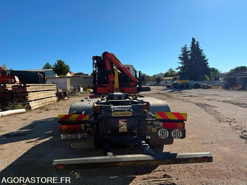CAMION POLYBENNE GRUE IVECO MOTEUR HS - 390000km - 2014 - Kamion vetëngarkues: foto 4 CAMION POLYBENNE GRUE IVECO MOTEUR HS - 390000km - 2014 - Kamion vetëngarkues: foto 4