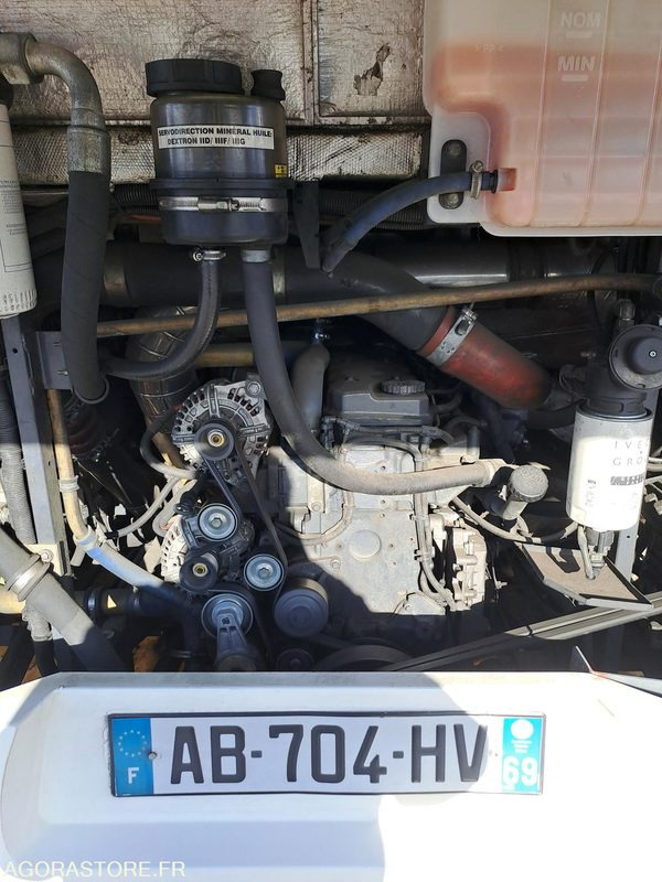 CAR-IRISBUS-RECREO N°12054(7590)-MEC-2009/276061 KM-AB704HV - Autobus shkollor: foto 4 CAR-IRISBUS-RECREO N°12054(7590)-MEC-2009/276061 KM-AB704HV - Autobus shkollor: foto 4