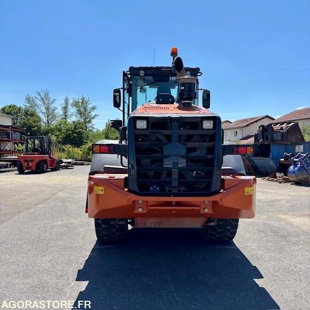 CHARGEUR HITACHI ZW180-6 2019 9270 HEURES - Fadrom: foto 3 CHARGEUR HITACHI ZW180-6 2019 9270 HEURES - Fadrom: foto 3