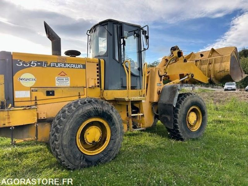 CHARGEUSE FURUKAWA 335 - 2000 - 5800 HEURES - Fadrom: foto 1 CHARGEUSE FURUKAWA 335 - 2000 - 5800 HEURES - Fadrom: foto 1