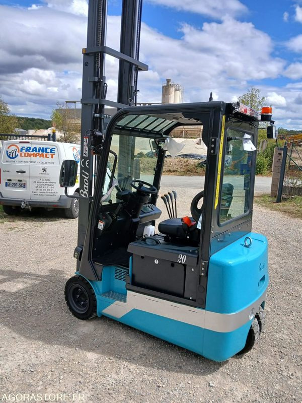 CHARIOT ELEVATEUR ELECTRIQUE BAOLI KBET20N 5500 NEUF - Pirun elektrik: foto 2 CHARIOT ELEVATEUR ELECTRIQUE BAOLI KBET20N 5500 NEUF - Pirun elektrik: foto 2