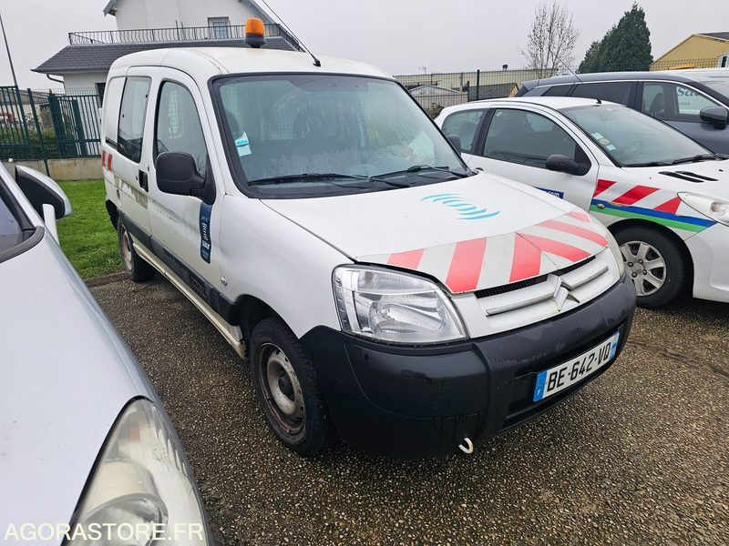 CITROEN BERLINGO - 2010 - 221150KM - BE642VQ - Furgon i vogël: foto 2 CITROEN BERLINGO - 2010 - 221150KM - BE642VQ - Furgon i vogël: foto 2