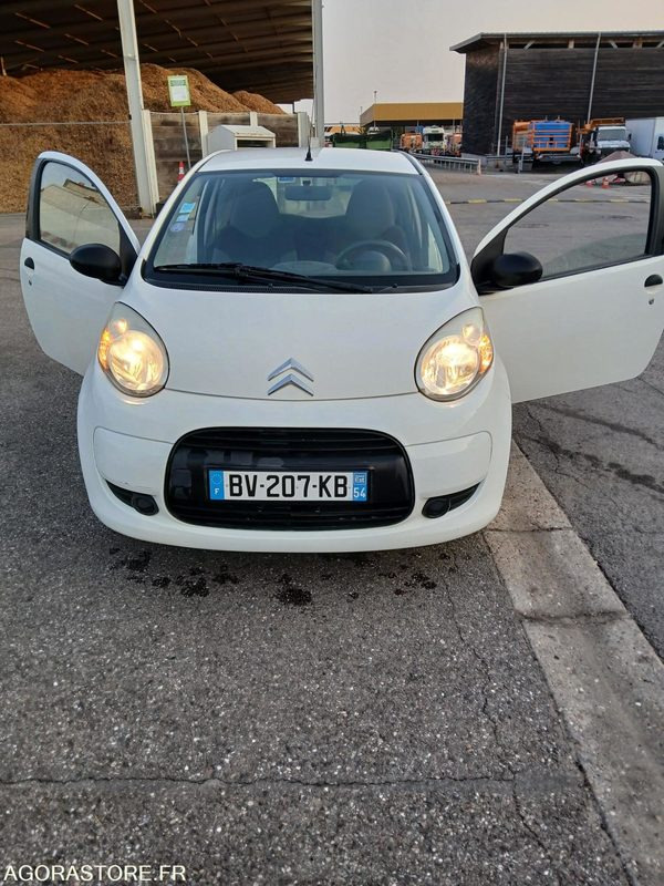 CITROEN C1 154913 KM CONTRE VISITE PROBLEME MOTEUR - Veturë: foto 1 CITROEN C1 154913 KM CONTRE VISITE PROBLEME MOTEUR - Veturë: foto 1