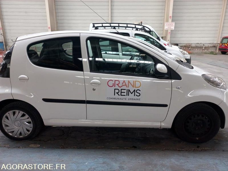 CITROEN C1 662-AXH-51 - Veturë: foto 4 CITROEN C1 662-AXH-51 - Veturë: foto 4