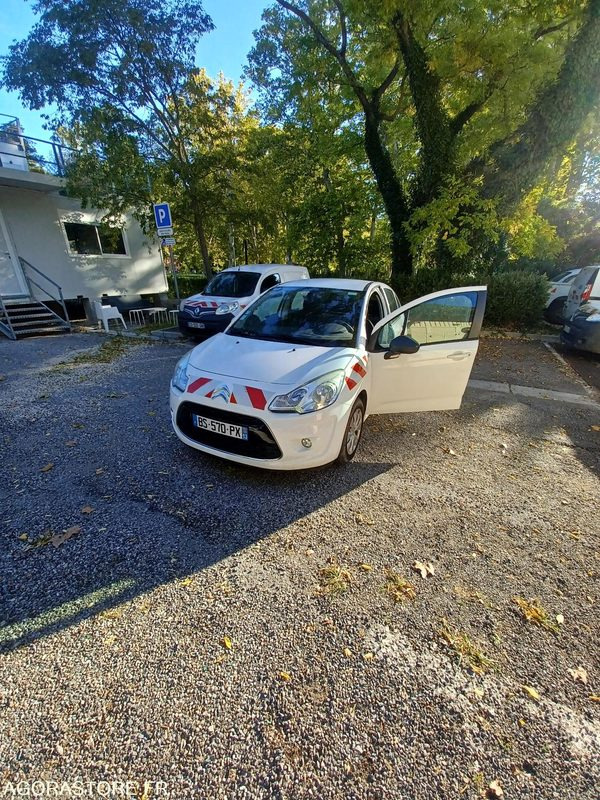 CITROEN C3 - 2 PLACES - REF SCP/900 - Veturë: foto 2 CITROEN C3 - 2 PLACES - REF SCP/900 - Veturë: foto 2