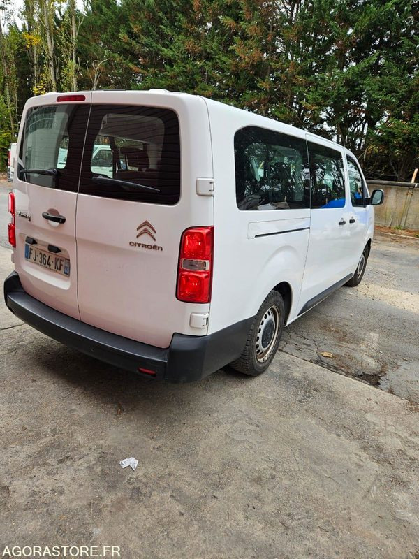 CITROEN JUMPY SPACE TOURER 9 places 240051 kms ANNÉE 2019 - Minibus, Furgon pasagjerësh: foto 3 CITROEN JUMPY SPACE TOURER 9 places 240051 kms ANNÉE 2019 - Minibus, Furgon pasagjerësh: foto 3