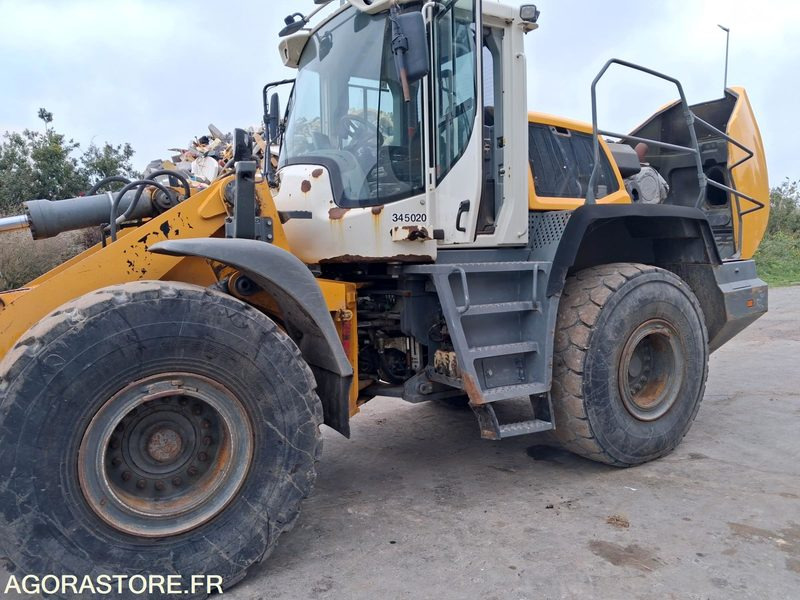 Chargeuse Liebherr L550 Xpower - 2016 / 16298 Heures - Fadrom: foto 4 Chargeuse Liebherr L550 Xpower - 2016 / 16298 Heures - Fadrom: foto 4