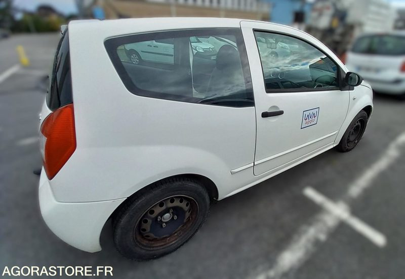 Citroen C2 AD508QG - Veturë: foto 2 Citroen C2 AD508QG - Veturë: foto 2