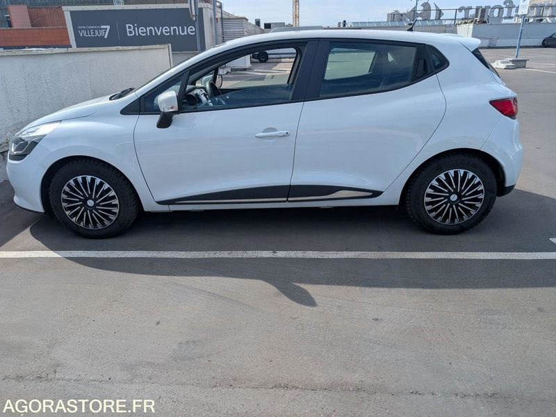 Clio IV 1.2 16V 73 ch – Version Dynamique – 2014 – Très bien équipée - Veturë: foto 3 Clio IV 1.2 16V 73 ch – Version Dynamique – 2014 – Très bien équipée - Veturë: foto 3