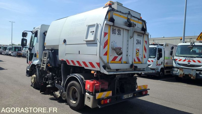 DJ 330 YP - RENAULT MIDLUM 220 - 2014 - 96138KM - Makinë fshirëse për rrugët: foto 3 DJ 330 YP - RENAULT MIDLUM 220 - 2014 - 96138KM - Makinë fshirëse për rrugët: foto 3