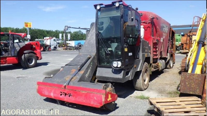 ELEVAGE RMH PREMIUM 21 GOLD - 2020 - Traktor: foto 3 ELEVAGE RMH PREMIUM 21 GOLD - 2020 - Traktor: foto 3