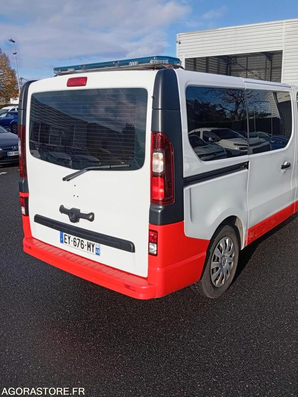 EY-676-MY - Non Roulant - RENAULT TRAFIC - VASP - 321 000 Kms - Ambulancë: foto 3 EY-676-MY - Non Roulant - RENAULT TRAFIC - VASP - 321 000 Kms - Ambulancë: foto 3