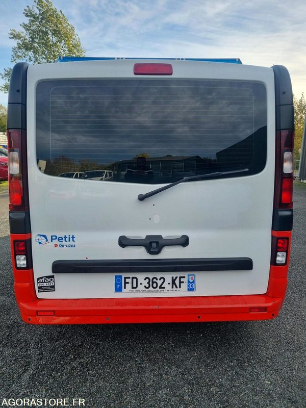 FD-362-KF - Non Roulant - RENAULT TRAFIC III - VASP - 195 000 Kms - Ambulancë: foto 4 FD-362-KF - Non Roulant - RENAULT TRAFIC III - VASP - 195 000 Kms - Ambulancë: foto 4