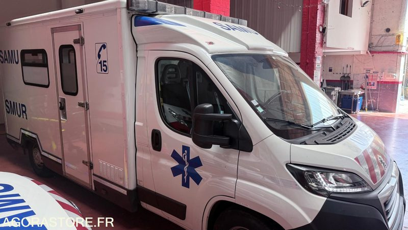 FE-314-MR - Roulant - PEUGEOT BOXER - SMUR - L3H2 - PTAC 4T - 156 440 Kms - Furgon: foto 1 FE-314-MR - Roulant - PEUGEOT BOXER - SMUR - L3H2 - PTAC 4T - 156 440 Kms - Furgon: foto 1