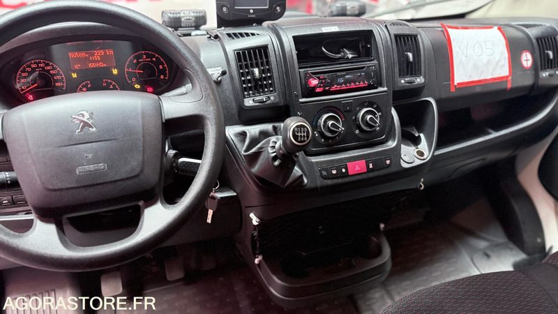 FE-314-MR - Roulant - PEUGEOT BOXER - SMUR - L3H2 - PTAC 4T - 156 440 Kms - Furgon: foto 5 FE-314-MR - Roulant - PEUGEOT BOXER - SMUR - L3H2 - PTAC 4T - 156 440 Kms - Furgon: foto 5