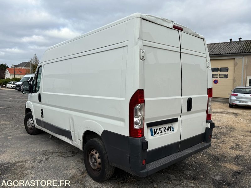 FIAT DUCATO - 2009 - 147000KM - Furgon: foto 3 FIAT DUCATO - 2009 - 147000KM - Furgon: foto 3