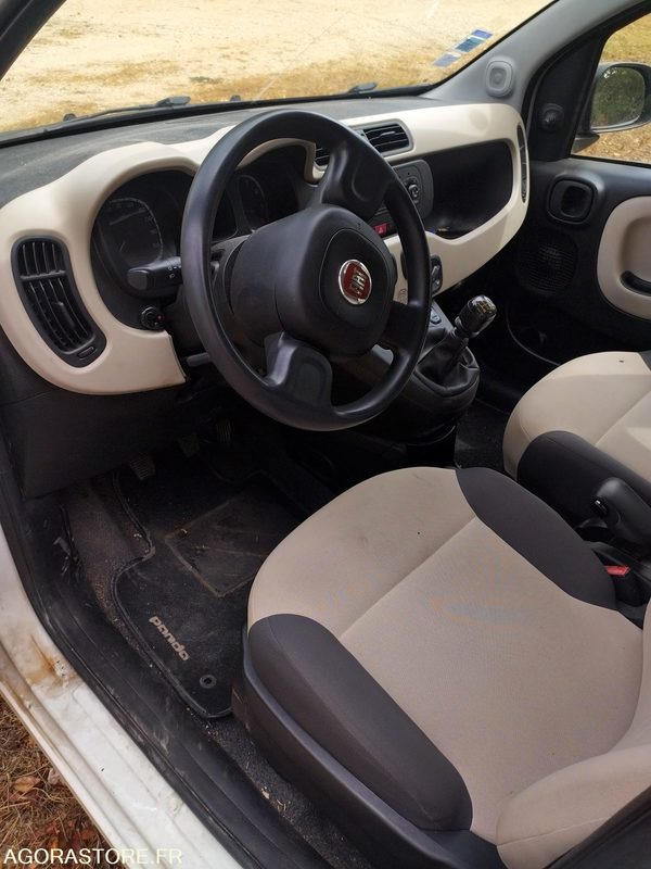 FIAT PANDA - Veturë: foto 5 FIAT PANDA - Veturë: foto 5