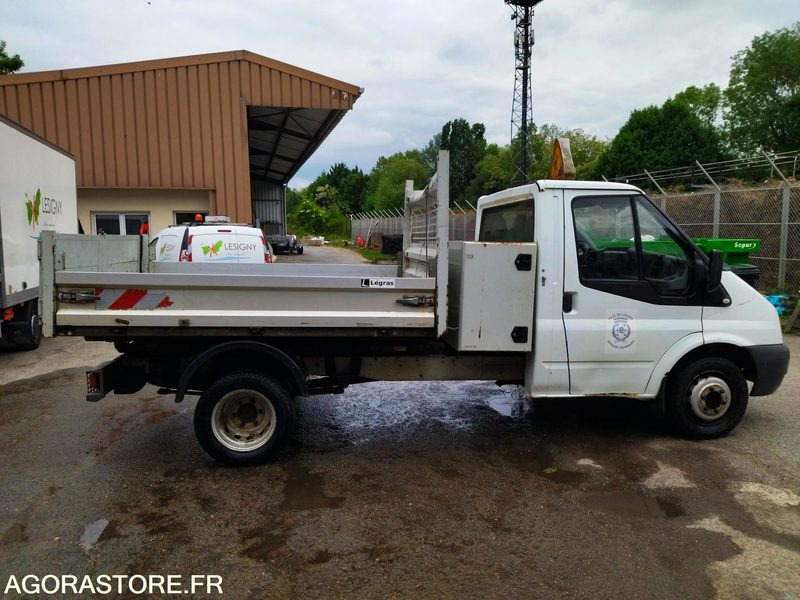 FORD TRANSIT BENNE SIMPLE CABINE DE 2006 - Kamioncine vetëshkarkuese: foto 2 FORD TRANSIT BENNE SIMPLE CABINE DE 2006 - Kamioncine vetëshkarkuese: foto 2