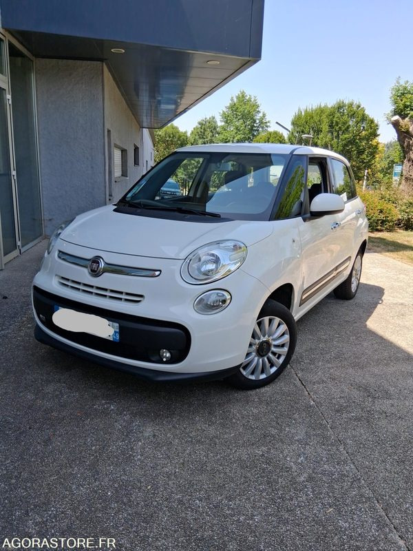 Fiat 500 L DIESEL POPSTAR 1.3 Multijet - Veturë: foto 1 Fiat 500 L DIESEL POPSTAR 1.3 Multijet - Veturë: foto 1