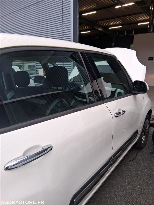 Fiat 500 L GNV POPSTAR - Veturë: foto 4 Fiat 500 L GNV POPSTAR - Veturë: foto 4