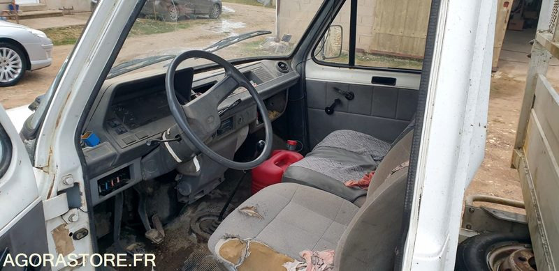 Ford mk2 Benne hydraulique en alu - Kamioncine vetëshkarkuese: foto 3 Ford mk2 Benne hydraulique en alu - Kamioncine vetëshkarkuese: foto 3