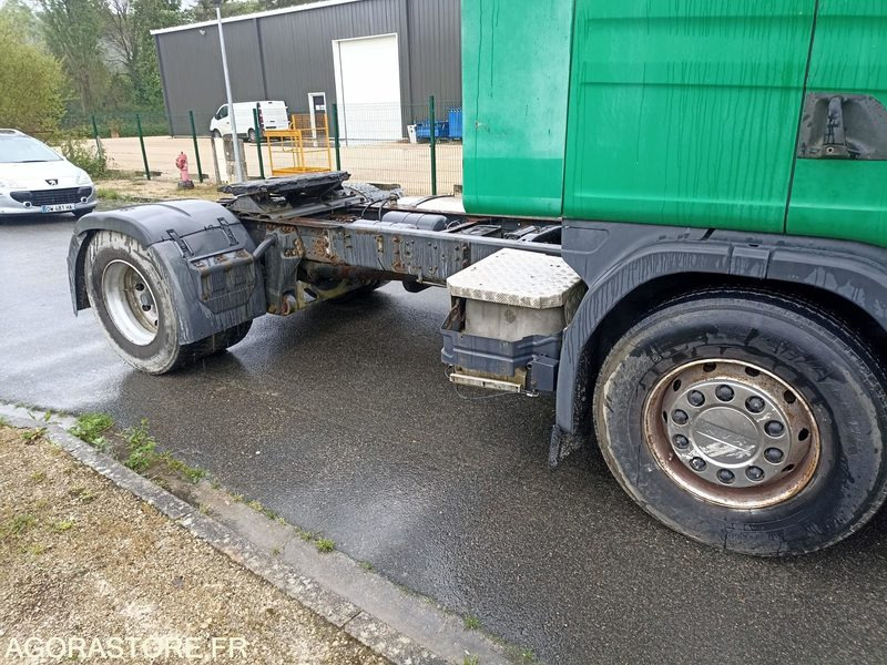 Scania 124l 2003 789689km - Gjysmë-kamion: foto 5 Scania 124l 2003 789689km - Gjysmë-kamion: foto 5