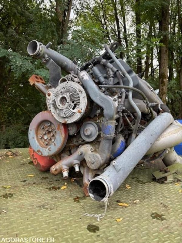 TRACTEUR 4X2 IVECO STRALIS 2004 420 000 KM + 1 MOTEUR POUR PIECES - Gjysmë-kamion: foto 5 TRACTEUR 4X2 IVECO STRALIS 2004 420 000 KM + 1 MOTEUR POUR PIECES - Gjysmë-kamion: foto 5