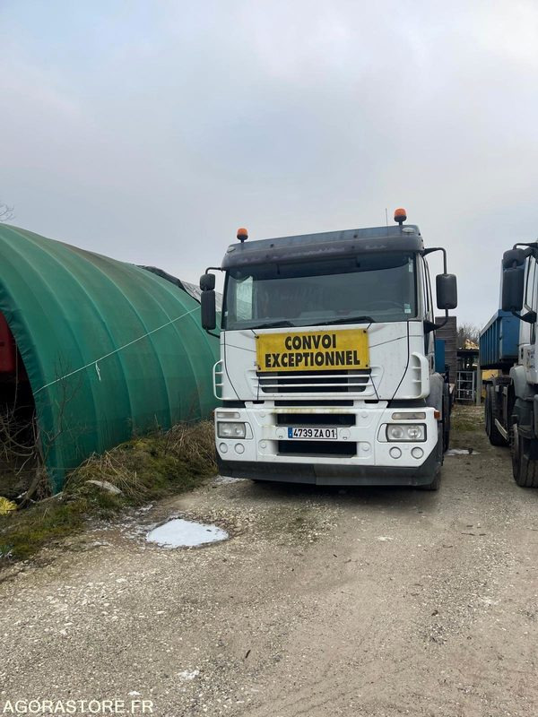 TRACTEUR 4X2 IVECO STRALIS 2004 420 000 KM - Gjysmë-kamion: foto 1 TRACTEUR 4X2 IVECO STRALIS 2004 420 000 KM - Gjysmë-kamion: foto 1