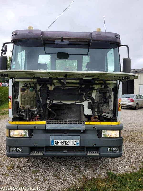 Iveco 190E24 polybenne sans benne - Kamion vetëngarkues, Kamion me vinç: foto 5 Iveco 190E24 polybenne sans benne - Kamion vetëngarkues, Kamion me vinç: foto 5