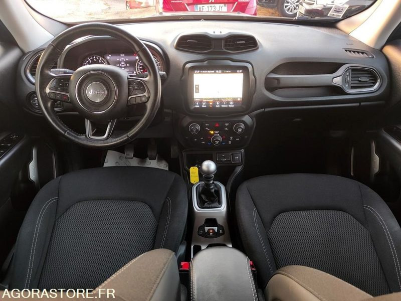 JEEP RENEGADE - SUV: foto 2 JEEP RENEGADE - SUV: foto 2