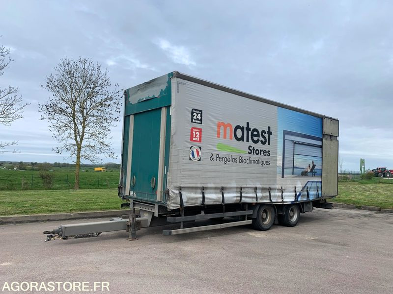 Camion remorque Renault premium - 2010 - Kamioni: foto 3 Camion remorque Renault premium - 2010 - Kamioni: foto 3