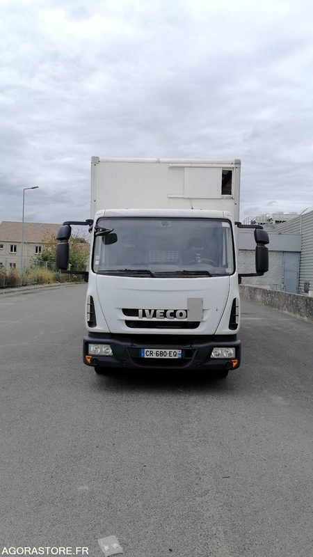 IVECO EUROCARGO - 100E18 - 2013 - 121 009 KM - Kamioni: foto 1 IVECO EUROCARGO - 100E18 - 2013 - 121 009 KM - Kamioni: foto 1