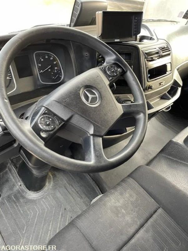 Mercedes Atego 2017 Boite automatique - Kamioni: foto 4 Mercedes Atego 2017 Boite automatique - Kamioni: foto 4