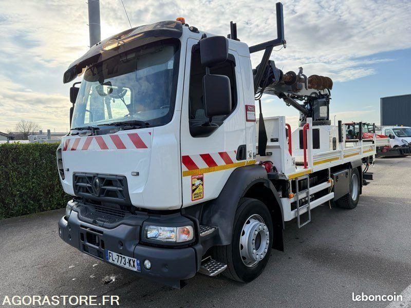 RENAULT D13 FOREUSE RISA G2T - Kamioni: foto 3 RENAULT D13 FOREUSE RISA G2T - Kamioni: foto 3