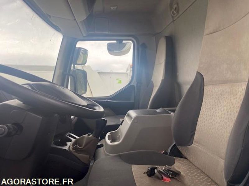 RENAULT MIDLUM 180 DXIFOURGON HAYON 260000 KM - Kamioni: foto 5 RENAULT MIDLUM 180 DXIFOURGON HAYON 260000 KM - Kamioni: foto 5