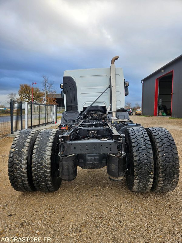 Renault D-19 280 EMPATTEMENT 3M50 - Kamioni: foto 5 Renault D-19 280 EMPATTEMENT 3M50 - Kamioni: foto 5