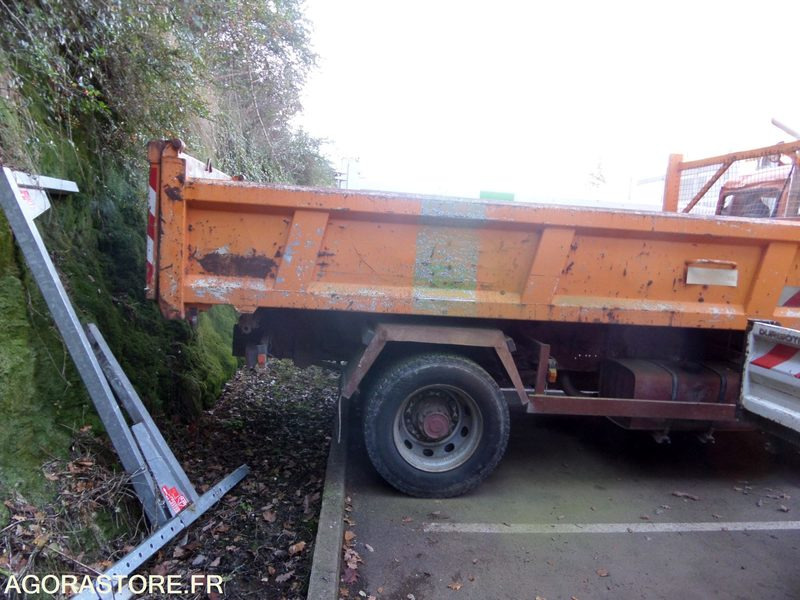 Renault M210 - 1998 - 174000km (BY-623-FQ) - Kamioni: foto 5 Renault M210 - 1998 - 174000km (BY-623-FQ) - Kamioni: foto 5