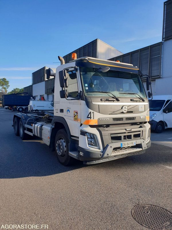 VOLVO FMX POLYBENNE AVEC BRAS DE LEVAGE EURO 6 - 2015 - 227924km - Kamioni: foto 1 VOLVO FMX POLYBENNE AVEC BRAS DE LEVAGE EURO 6 - 2015 - 227924km - Kamioni: foto 1