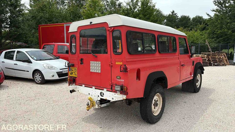 LAND ROVER DÉFENDER 110 - 67 933 Kms - 1999 - 8419 WM 74 - SUV: foto 3 LAND ROVER DÉFENDER 110 - 67 933 Kms - 1999 - 8419 WM 74 - SUV: foto 3