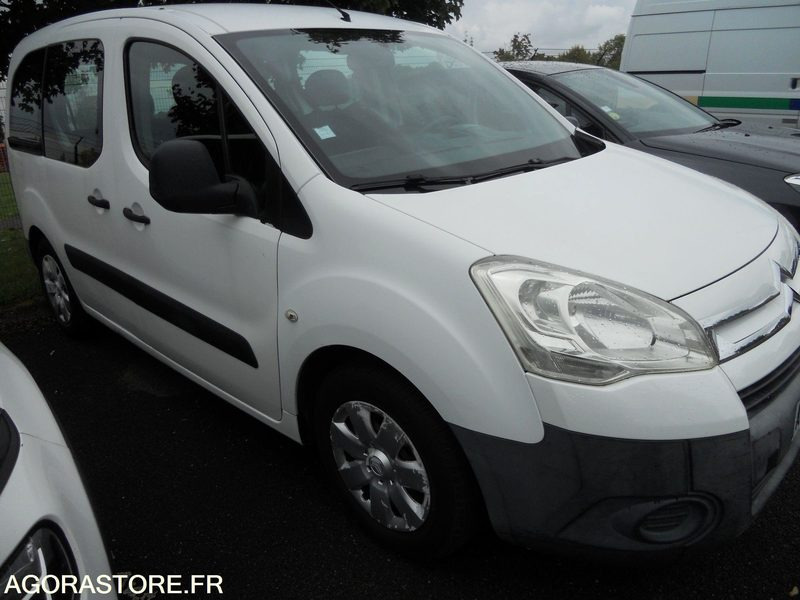 LOT 4 SLT - CITROEN BERLINGO - Veturë: foto 2 LOT 4 SLT - CITROEN BERLINGO - Veturë: foto 2