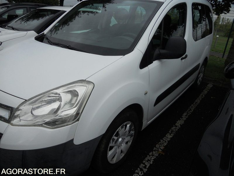LOT 4 SLT - CITROEN BERLINGO - Veturë: foto 3 LOT 4 SLT - CITROEN BERLINGO - Veturë: foto 3