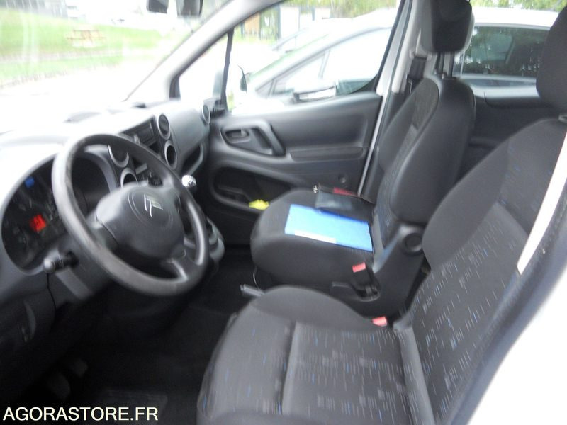 LOT 4 SLT - CITROEN BERLINGO - Veturë: foto 5 LOT 4 SLT - CITROEN BERLINGO - Veturë: foto 5