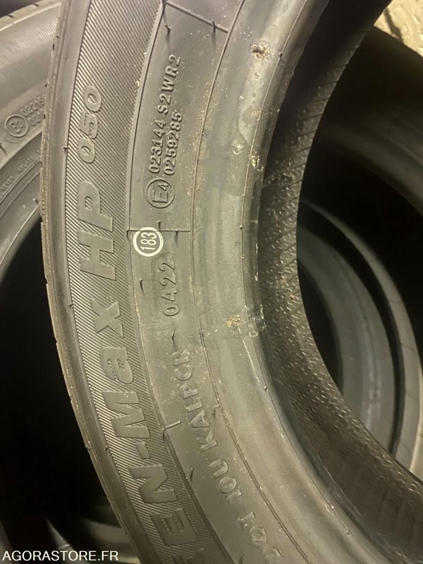 LOT DE 70 PNEUS ETE LINGLONG GREEN-MAX HP050 165/70R14 81T DOT 2022 - ETAT NEUF - Gomë: foto 3 LOT DE 70 PNEUS ETE LINGLONG GREEN-MAX HP050 165/70R14 81T DOT 2022 - ETAT NEUF - Gomë: foto 3