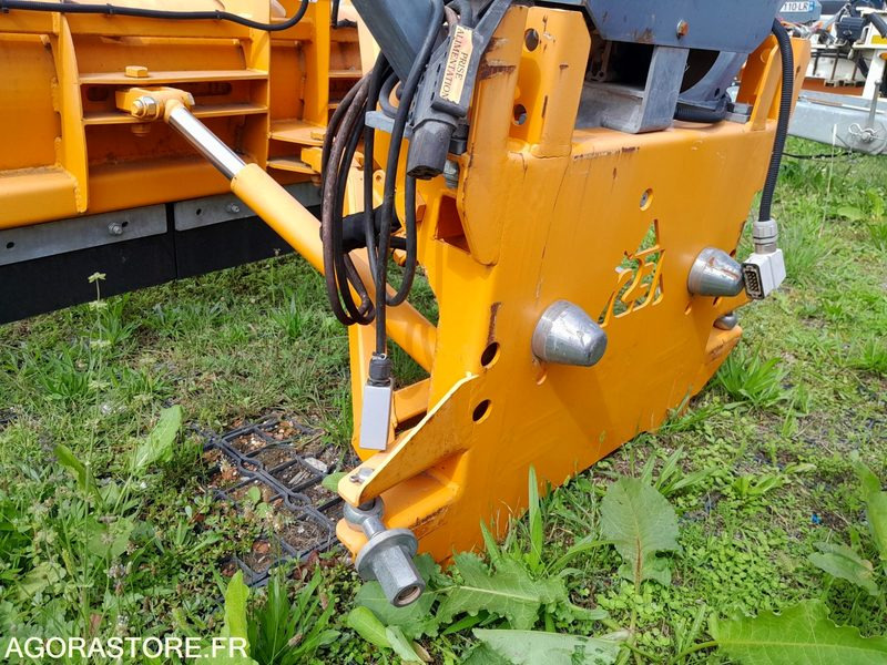 Lame à neige Europe Service Agilo25 (LN062) - Pajisje kopshti: foto 3 Lame à neige Europe Service Agilo25 (LN062) - Pajisje kopshti: foto 3