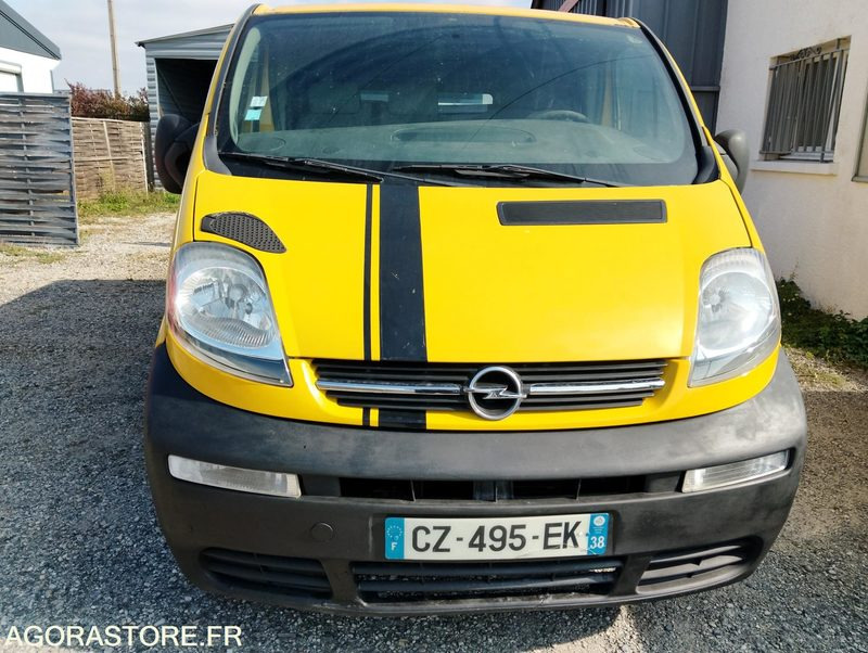 Lot A12 - Opel Vivaro - Furgon: foto 2 Lot A12 - Opel Vivaro - Furgon: foto 2