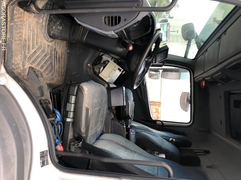 MERCEDES AXOR 26T-21m3 - 287235 kms - 2014 - Kamion mbeturinash: foto 5 MERCEDES AXOR 26T-21m3 - 287235 kms - 2014 - Kamion mbeturinash: foto 5